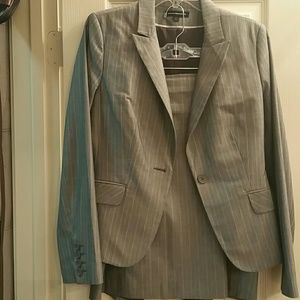 Express two piece suit
